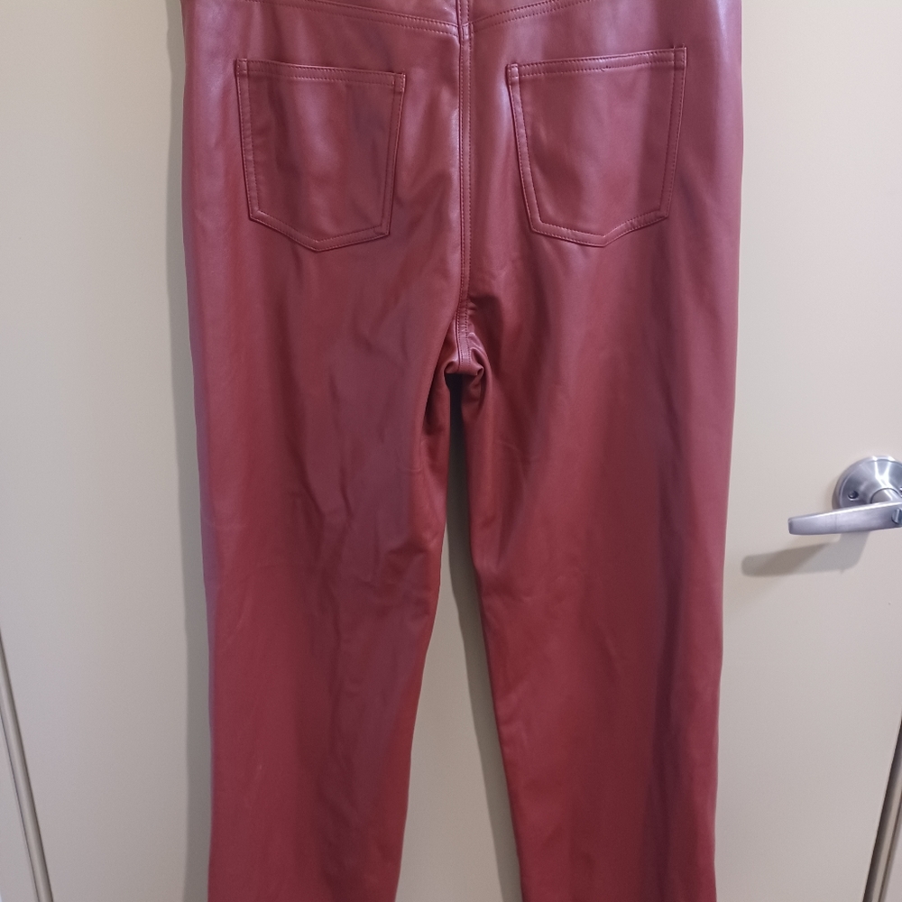 NEW ShineStar Capri Pants